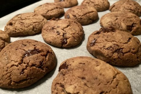 Cliquez pour zoomer ! Cookies beurre de cacahuète et pépites de chocolat Thermomix par navimomix
