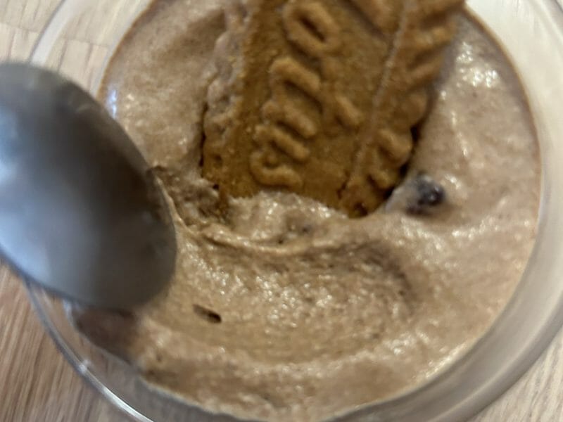 Cliquez pour zoomer ! Mousse chocolat et spéculoos Thermomix par marie_1092