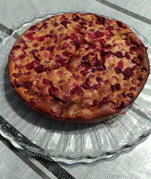 Cliquez pour zoomer ! Clafoutis aux framboises Thermomix par jennifer-bichette