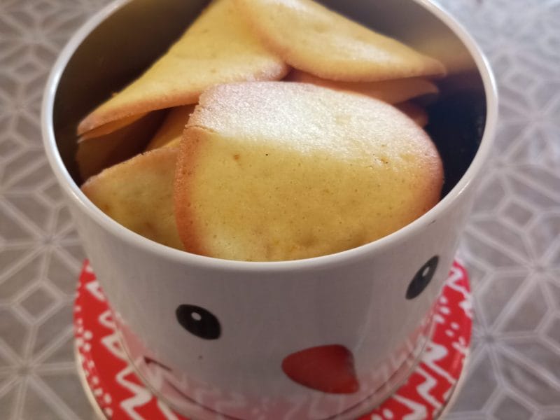 Cliquez pour zoomer ! Tuiles aux amandes Thermomix par cece1614