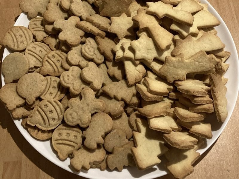 Cliquez pour zoomer ! Sablés de Noël Thermomix par Ninilatortue