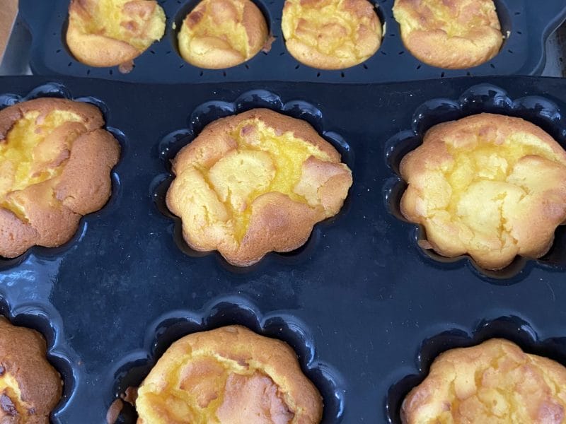 Cliquez pour zoomer ! Fondants au citron, coeur de lemon curd Thermomix par Angesse