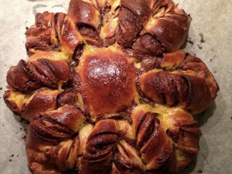 Cliquez pour zoomer ! Brioche étoilée au Nutella Thermomix par pipinette