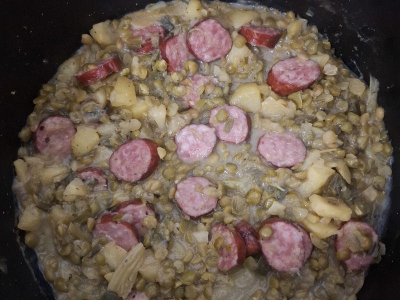 Cliquez pour zoomer ! Mitonnée de pois cassés aux saucisses Thermomix par 🍲🥘🥧