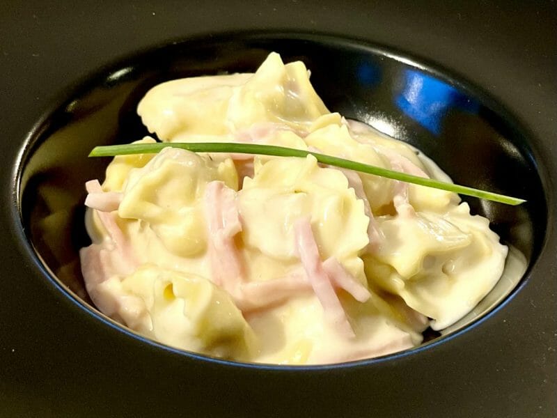 Cliquez pour zoomer ! Tortellini sauce crémeuse au jambon Thermomix par 🍀nanou050885🍀