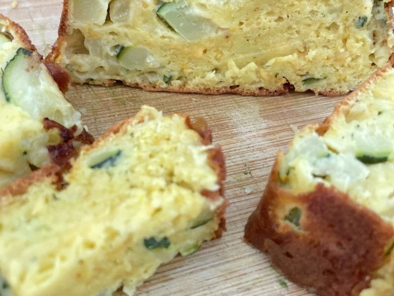 Cliquez pour zoomer ! Cake courgettes et cheddar Thermomix par 🍀nanou050885🍀