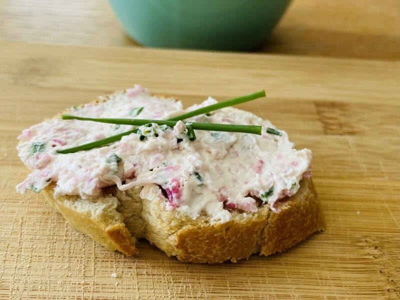 Cliquez pour zoomer ! Rillettes de radis roses au cheese cream Thermomix par 🍀nanou050885🍀