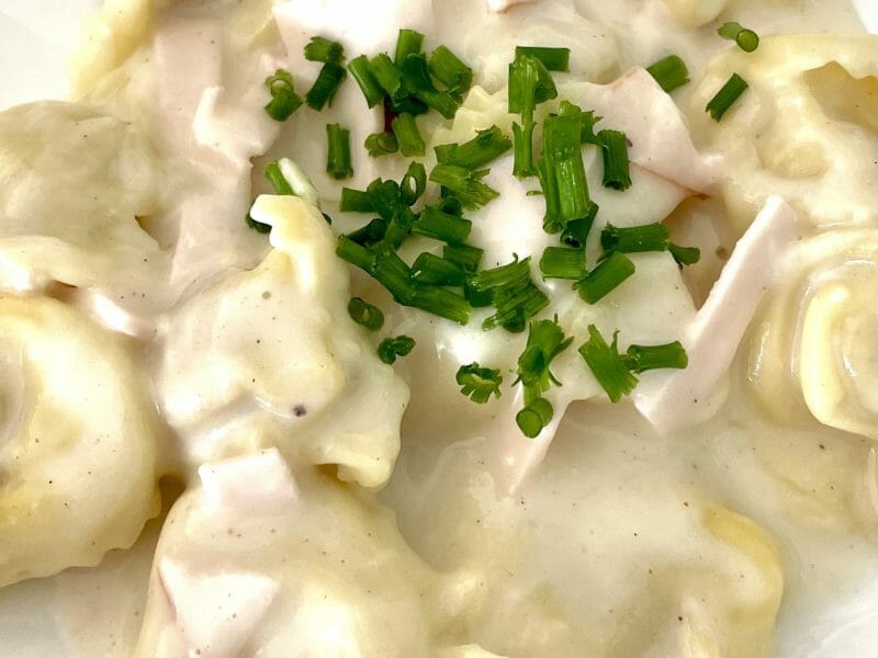 Cliquez pour zoomer ! Tortellini sauce crémeuse au jambon Thermomix par 🍀nanou050885🍀