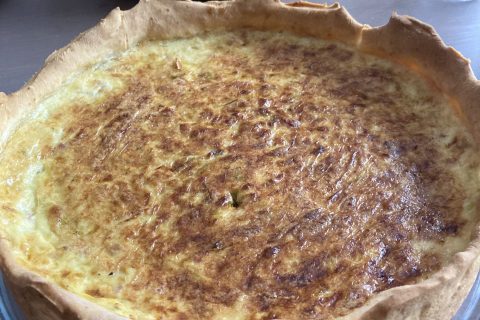 Cliquez pour zoomer ! Gâteau poireaux, lardons et fromage Thermomix par nanouchka58