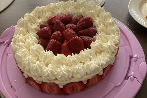 Cliquez pour zoomer ! Fraisier Thermomix par nanouchka58