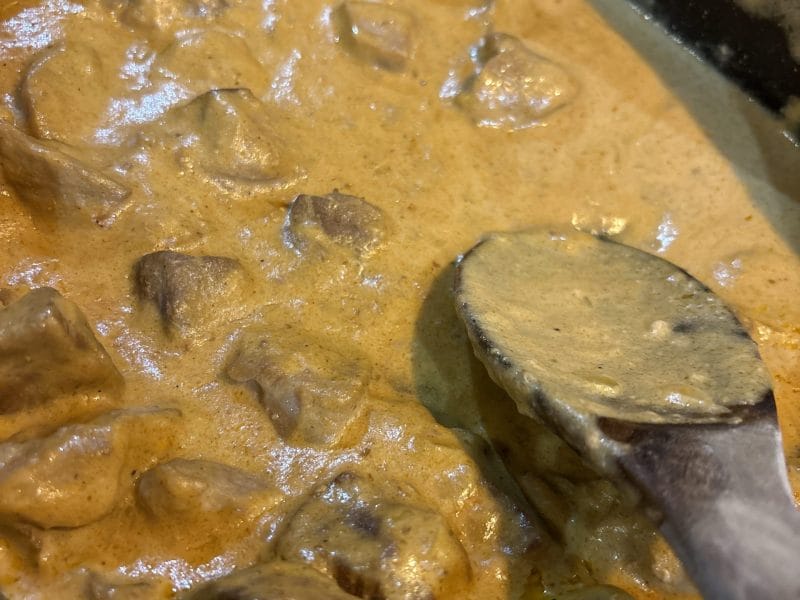 Cliquez pour zoomer ! Goulash de porc Thermomix par Ptifruit