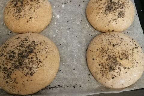 Cliquez pour zoomer ! Pains hamburger Thermomix par nadia_258