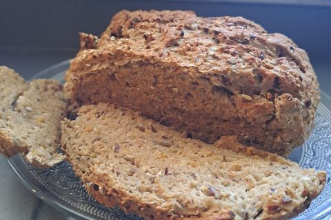 Cliquez pour zoomer ! Pain aux flocons d’avoine en cocotte Thermomix par doumassia