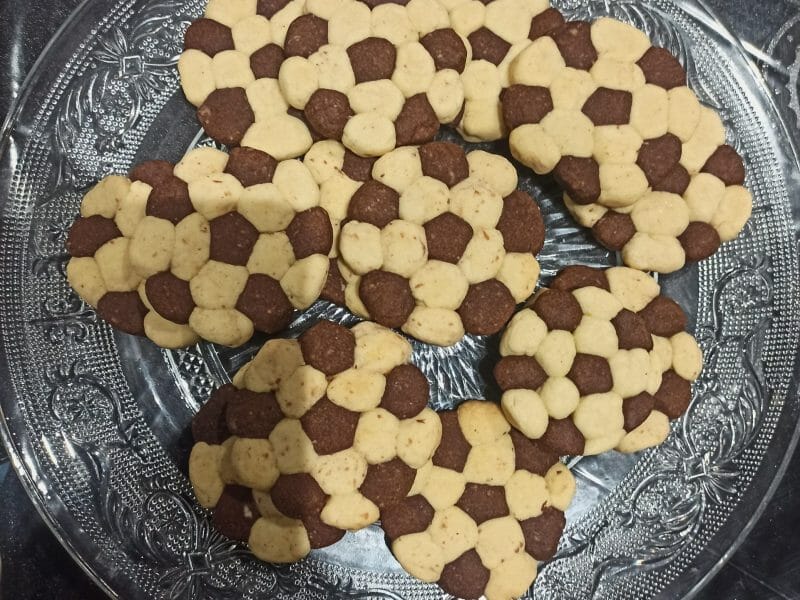 Cliquez pour zoomer ! Biscuits ballon de foot Thermomix par doumassia