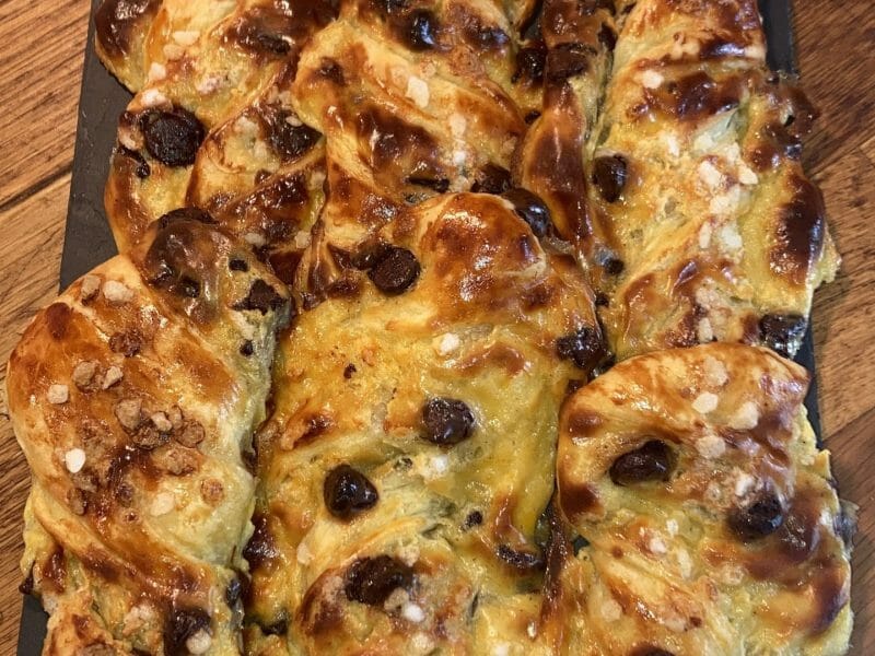 Cliquez pour zoomer ! Torsades crème pâtissière et pépites de chocolat Thermomix par Wizz