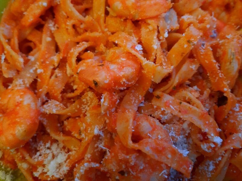 Cliquez pour zoomer ! Spaghettis aux crevettes et à l’ail Thermomix par nono20290