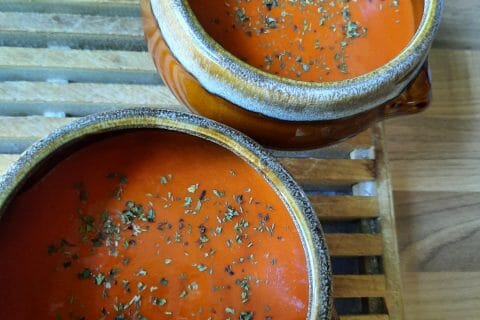 Cliquez pour zoomer ! Soupe froide aux poivrons rouges Thermomix par nono20290