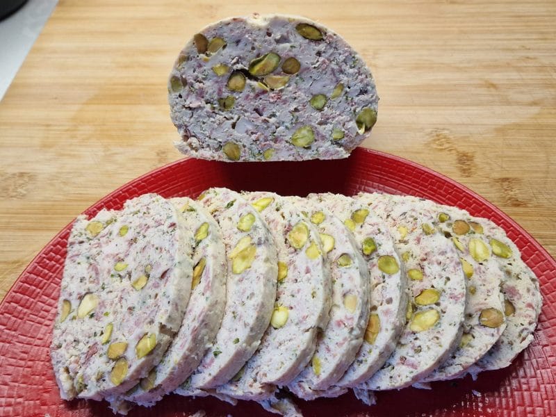 Cliquez pour zoomer ! Galantine de poulet aux pistaches Thermomix par 123idees