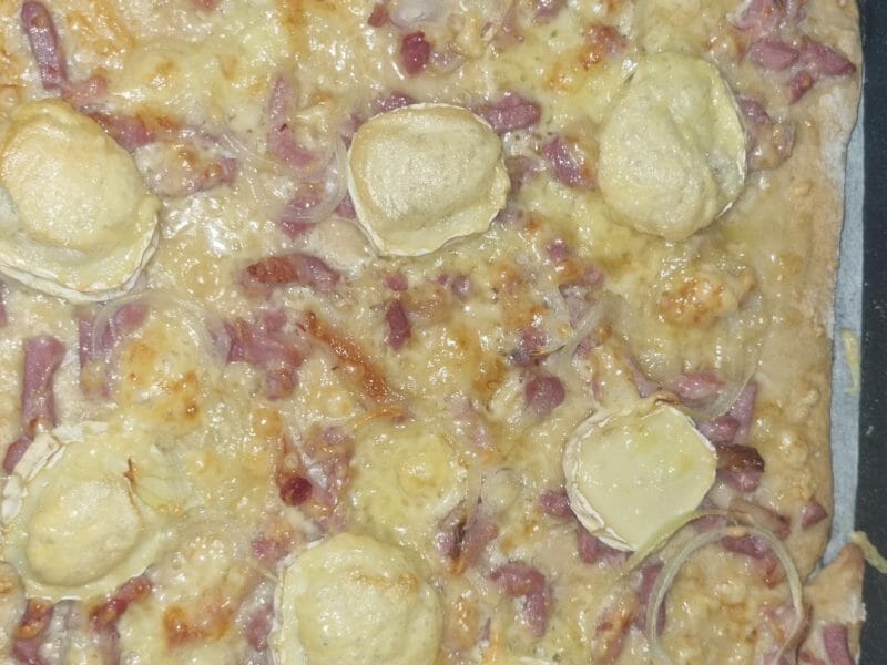 Cliquez pour zoomer ! Fougasse chèvre et lardons Thermomix par angelle99