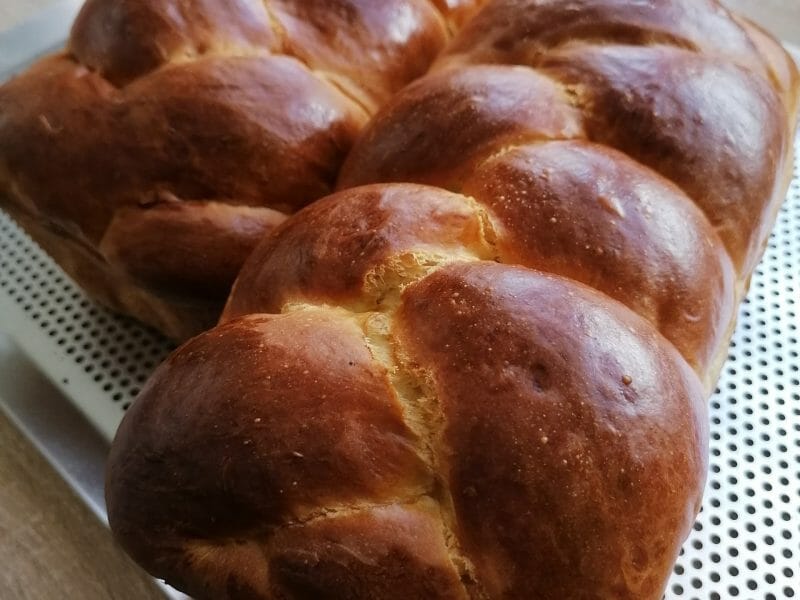 Cliquez pour zoomer ! Brioche tressée à la mie filante Thermomix par adeline_348