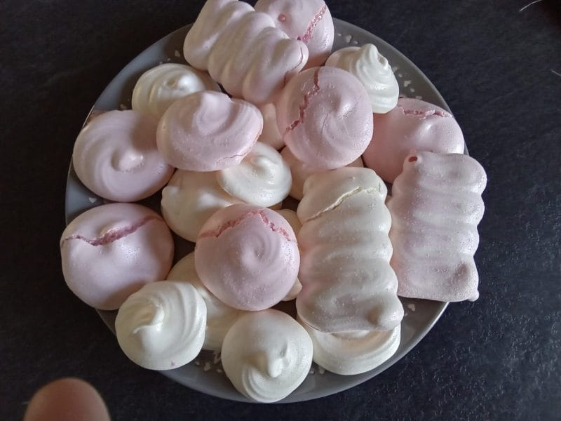 Cliquez pour zoomer ! Meringues Thermomix par sylvie_608