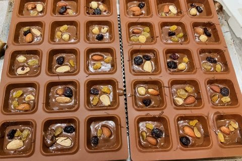 Cliquez pour zoomer ! Mendiants au chocolat Thermomix par Bree de myhomemadecook