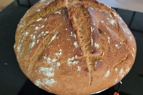 Cliquez pour zoomer ! Pain Cocotte Thermomix par anjuluto