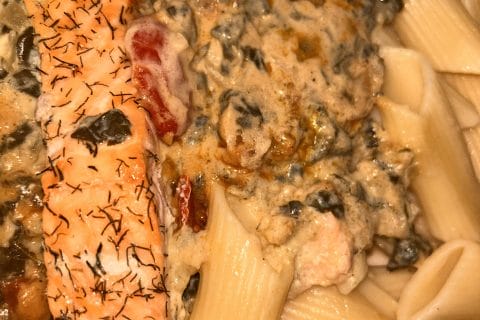 Cliquez pour zoomer ! Saumon à la Toscane Thermomix par kenza_56