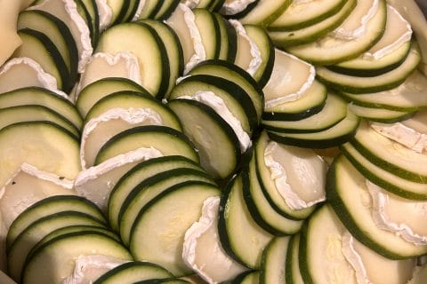 Cliquez pour zoomer ! Tarte courgettes, chèvre et pignons de pin Thermomix par kenza_56