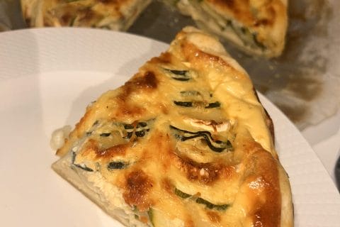 Cliquez pour zoomer ! Tarte courgettes, chèvre et pignons de pin Thermomix par kenza_56