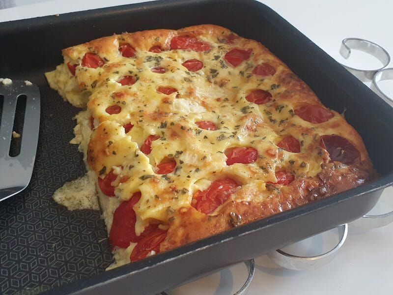 Cliquez pour zoomer ! Clafoutis tomates cerises et fromage de chèvre Thermomix par Sandrine Lamotte