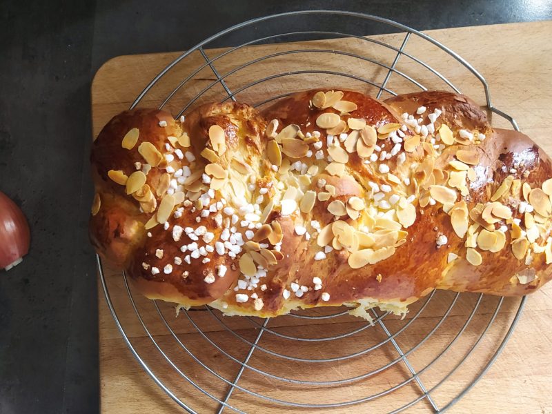 Cliquez pour zoomer ! Brioche tressée à la mie filante Thermomix par astrid67