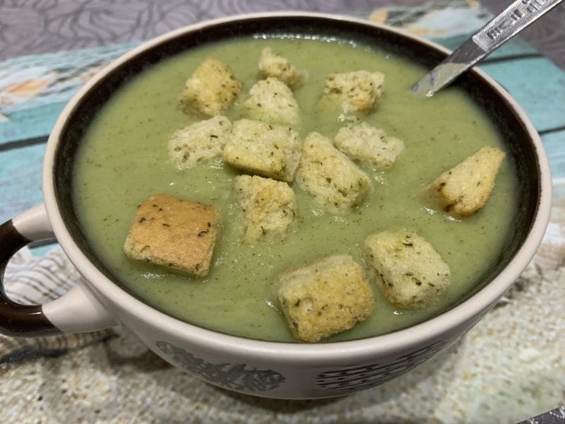 Cliquez pour zoomer ! Soupe chou-fleur et brocoli Thermomix par delph1376