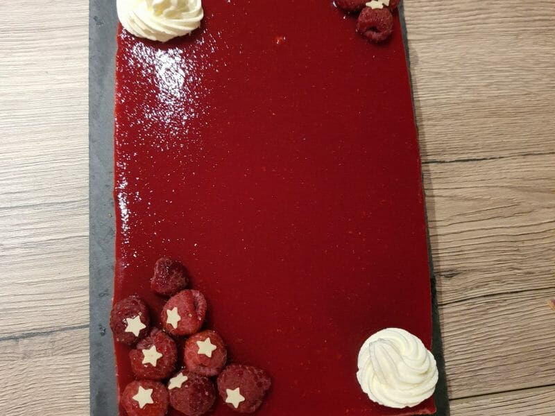 Cliquez pour zoomer ! Bavarois aux framboises Thermomix par ju_142