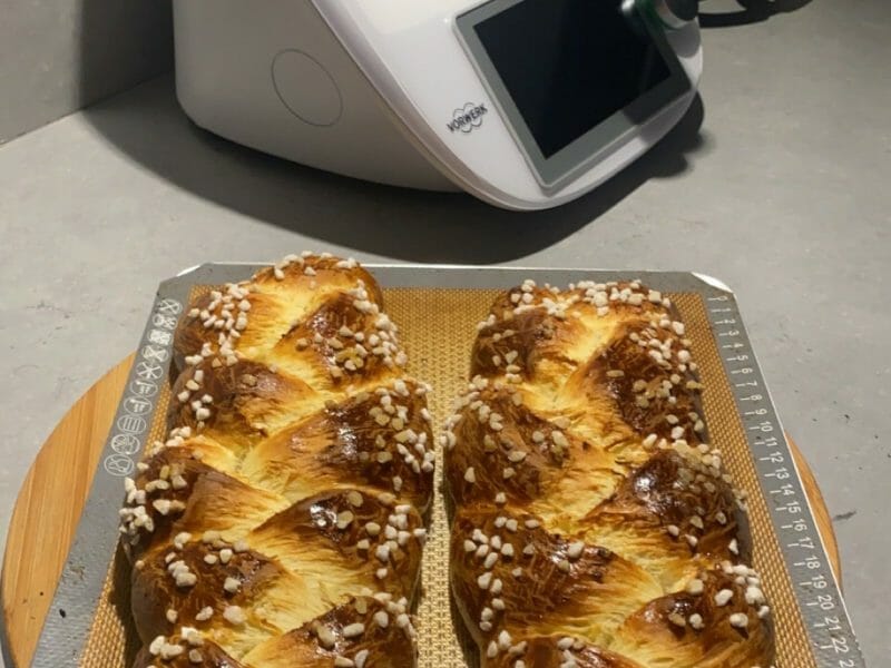 Cliquez pour zoomer ! Brioche tressée à la mie filante Thermomix par julie_1057