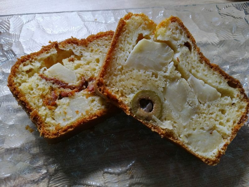 Cliquez pour zoomer ! Cake aux artichauts et tomates confites Thermomix par Djobi