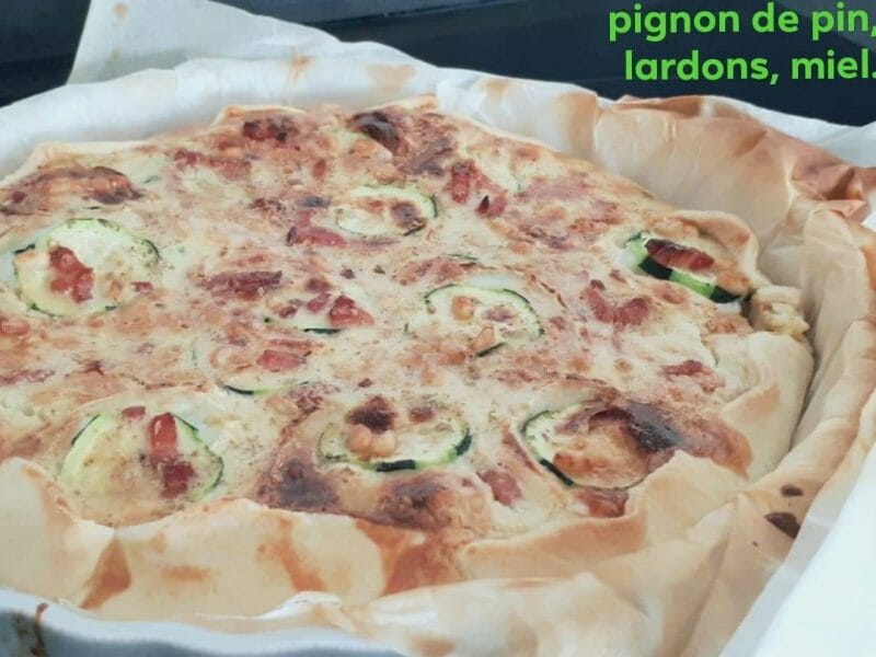 Cliquez pour zoomer ! Tarte courgettes, chèvre et pignons de pin Thermomix par Ludi