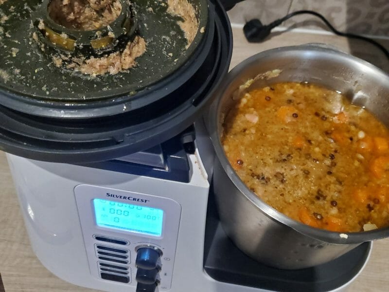 Cliquez pour zoomer ! Lentilles et ses saucisses Thermomix par gabynuche