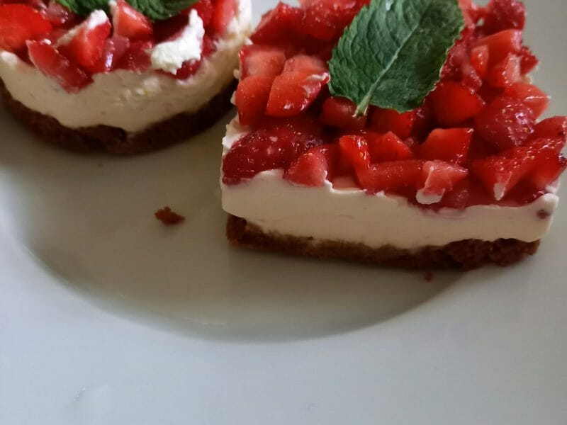 Cliquez pour zoomer ! Tarte aux fraises sans cuisson Thermomix par coquette43
