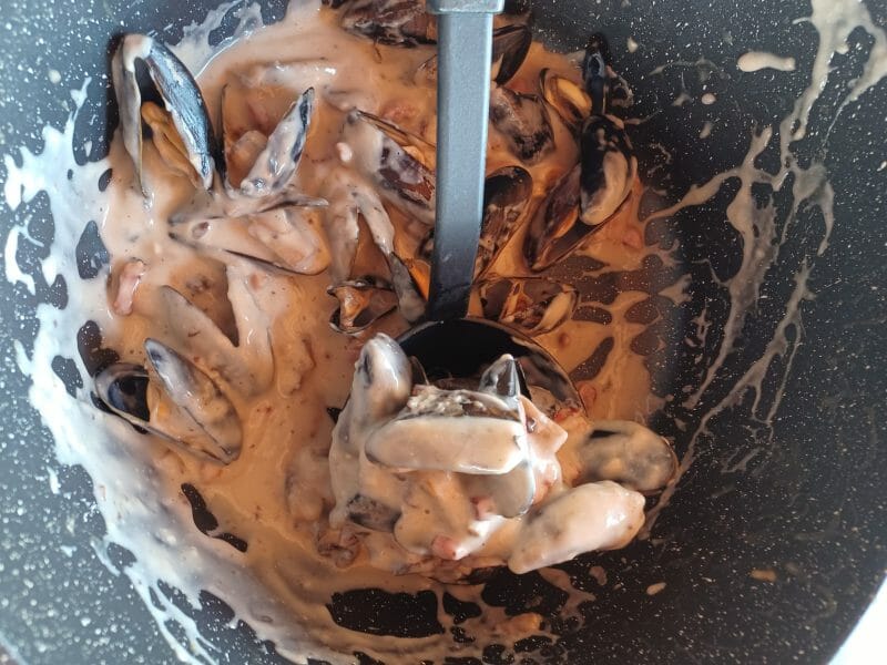 Cliquez pour zoomer ! Moules à la forestière Thermomix par guizmo73