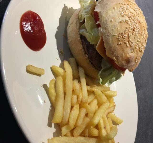 Cliquez pour zoomer ! Pains hamburger Thermomix par Gazaroluma