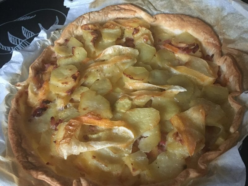Cliquez pour zoomer ! Tarte aux pommes de terre et lardons Thermomix par Gazaroluma