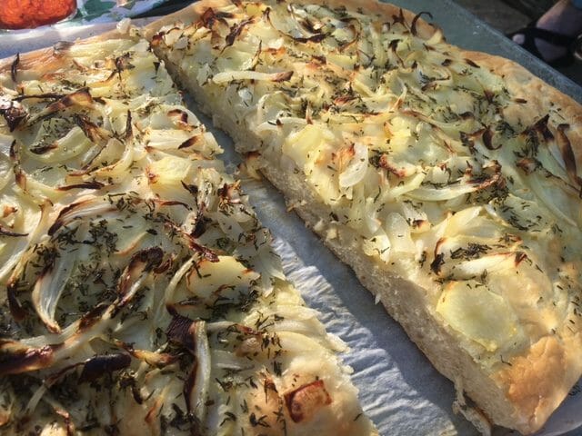 Cliquez pour zoomer ! Focaccia aux oignons Thermomix par Claragif