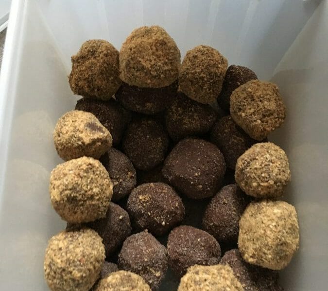Cliquez pour zoomer ! Truffes au chocolat Thermomix par Anais1987