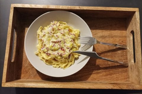 Cliquez pour zoomer ! Tagliatelles à la crème de poireaux Thermomix par tchoomi