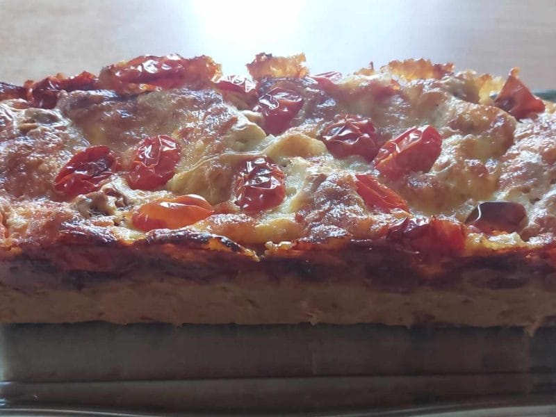 Cliquez pour zoomer ! Cake tomates mozzarella et lardons Thermomix par mclova