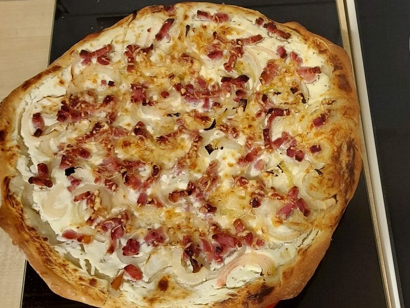 Cliquez pour zoomer ! Flammekueche traditionnelle Thermomix par karine4072