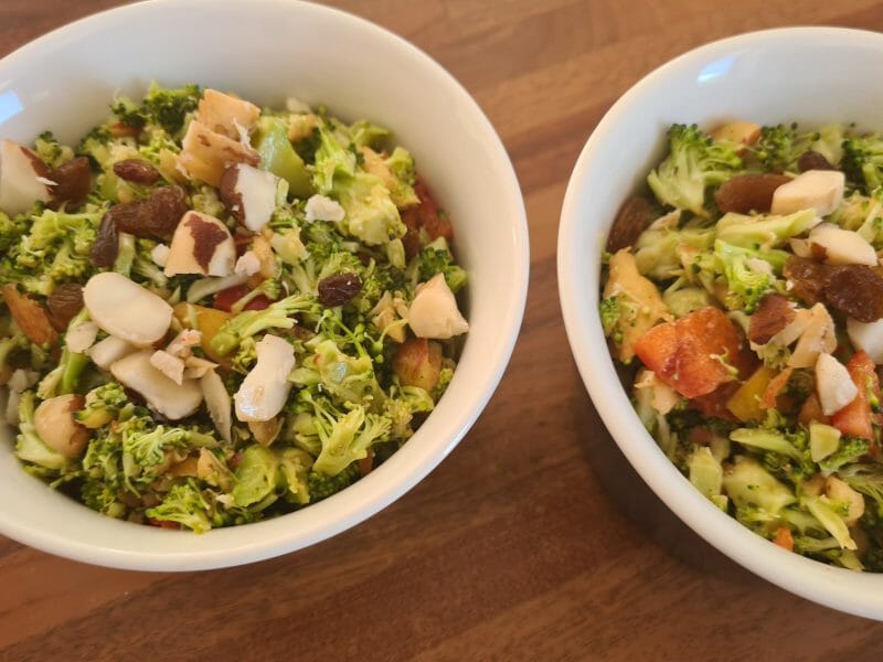 Cliquez pour zoomer ! Salade de brocolis Thermomix par asma2310