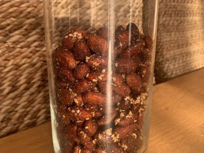 Cliquez pour zoomer ! Amandes grillées à la cannelle et au miel Thermomix par CocoPopote