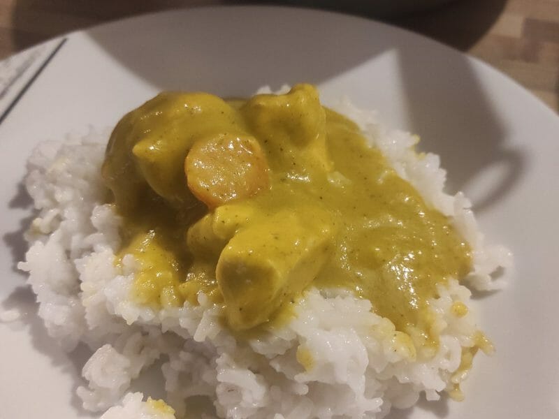 Cliquez pour zoomer ! Poulet coco aux 3 épices Thermomix par elocrt35